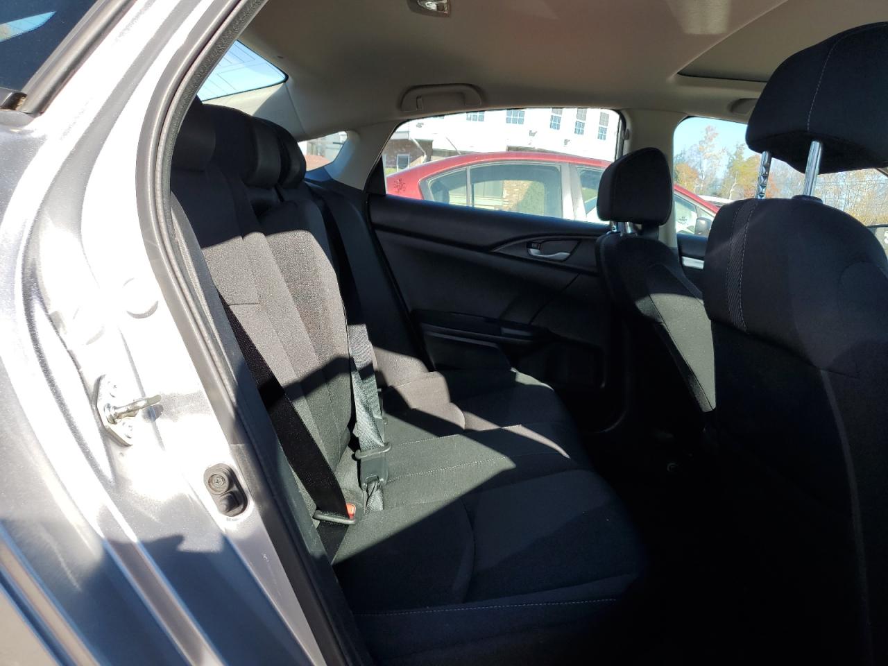 2016 Honda Civic - Image 10