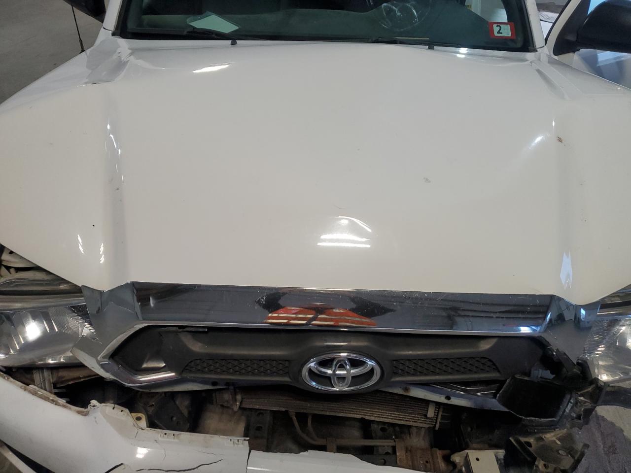 VIN 5TFTX4CN7EX038136 2014 TOYOTA TACOMA no.11