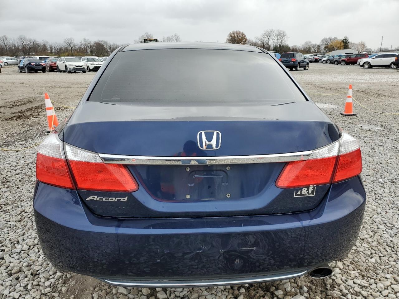 VIN 1HGCR2F75FA133215 2015 HONDA ACCORD no.6