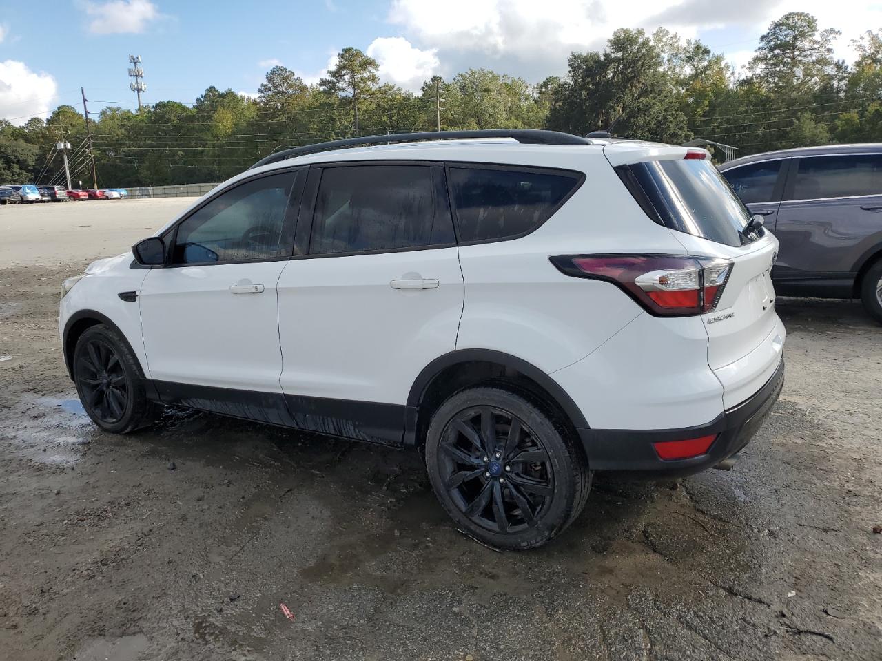 2017 Ford Escape - Image 2