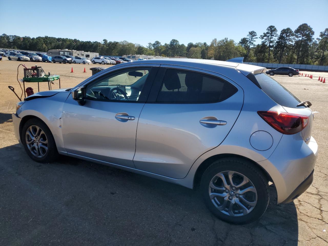 2020 Toyota Yaris - Image 2