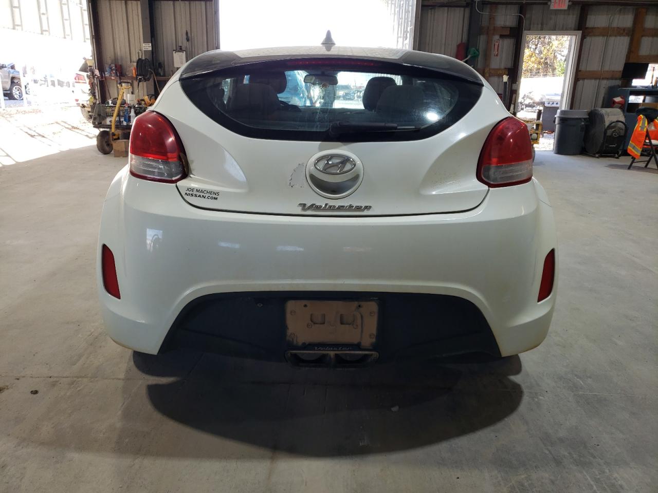 2013 Hyundai Veloster VIN: KMHTC6AD4DU169991 Lot: 80317444