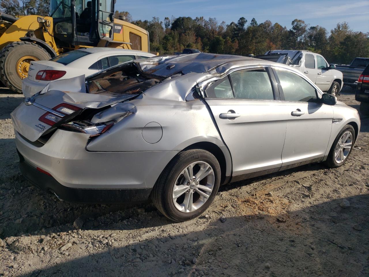 2014 Ford Taurus - Image 3