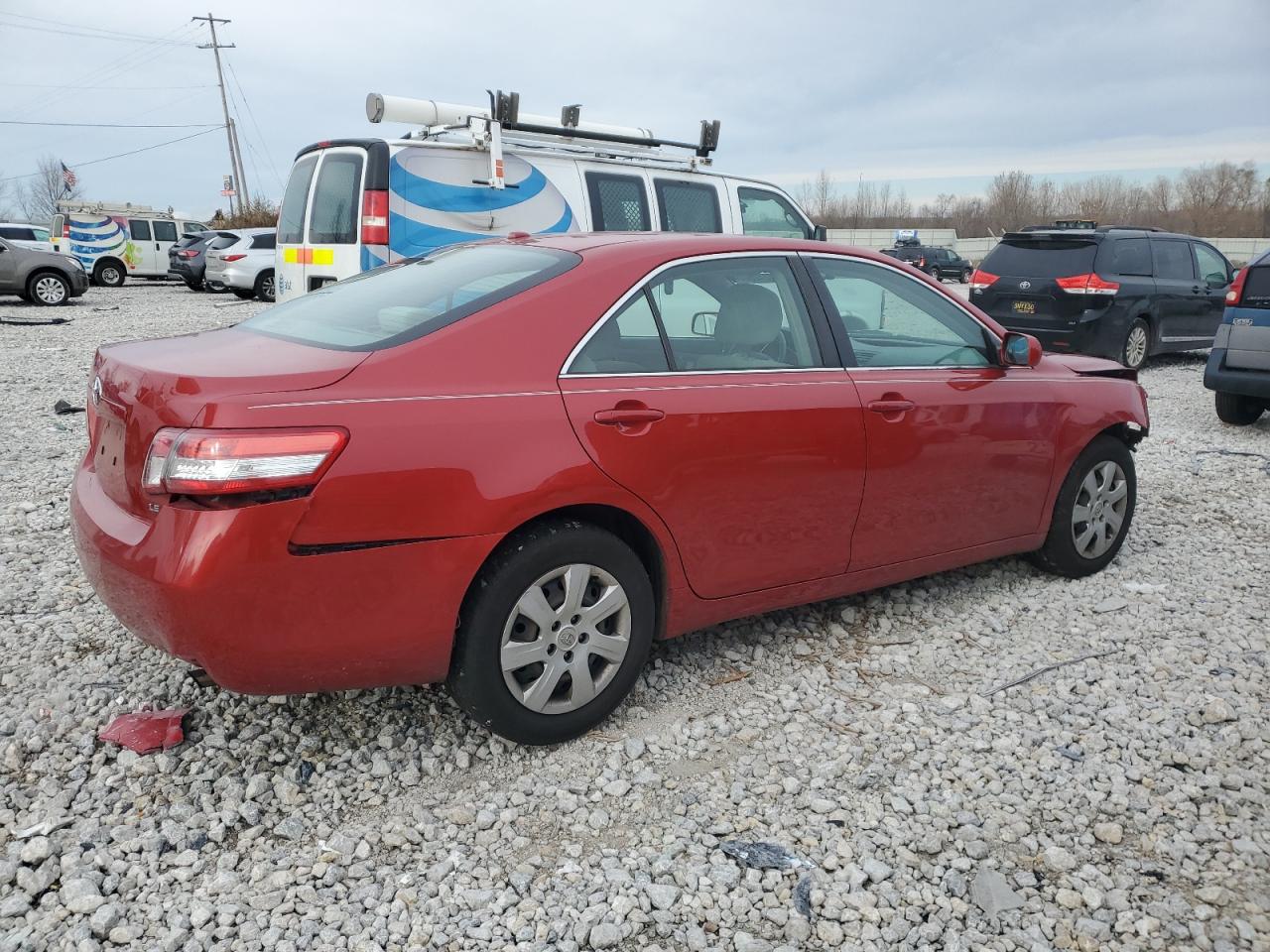 2010 Toyota Camry - Image 3