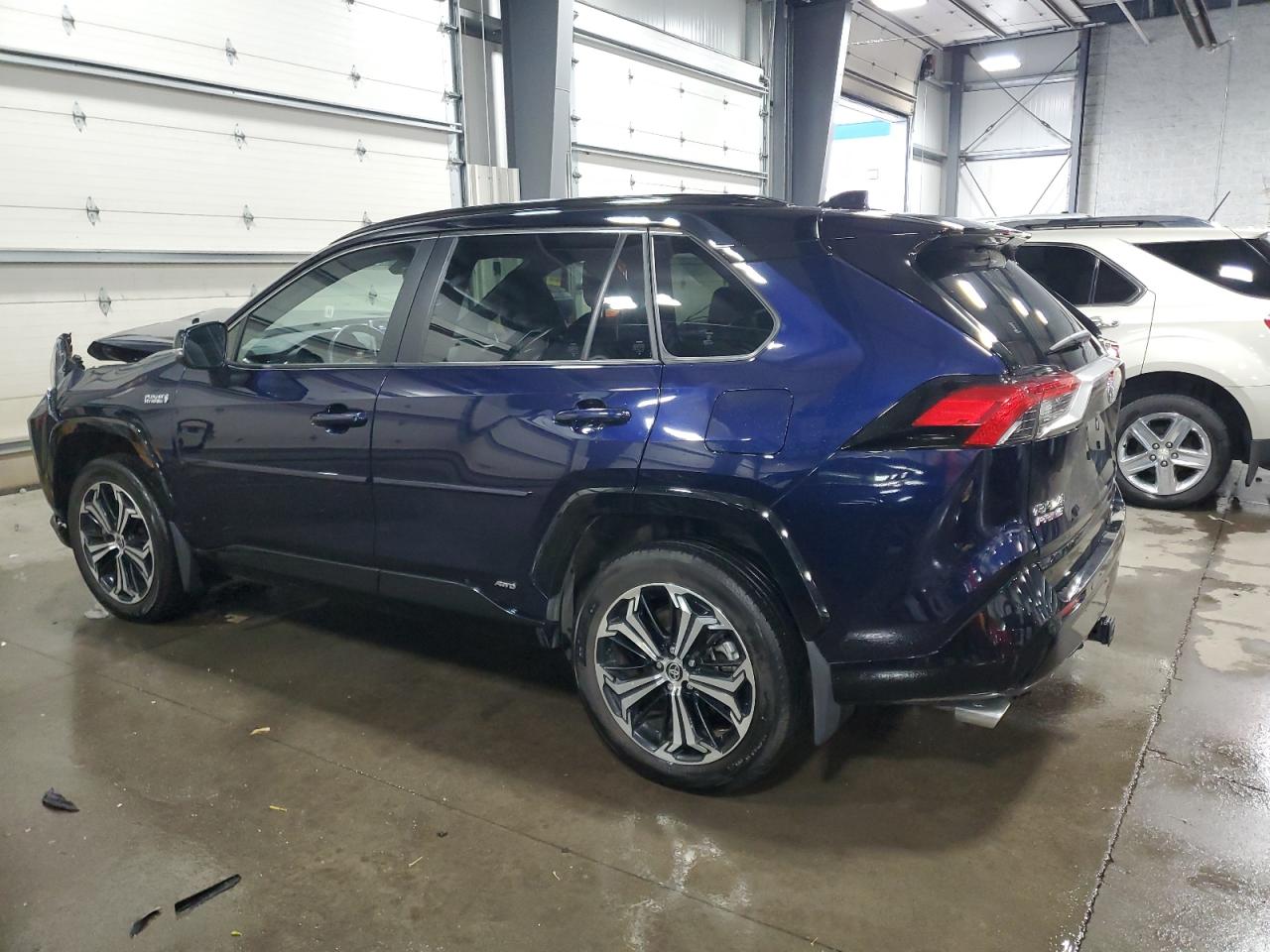 2021 Toyota RAV 4 - Image 2