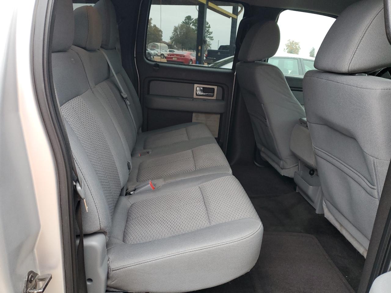 2011 Ford F-150 - Image 10