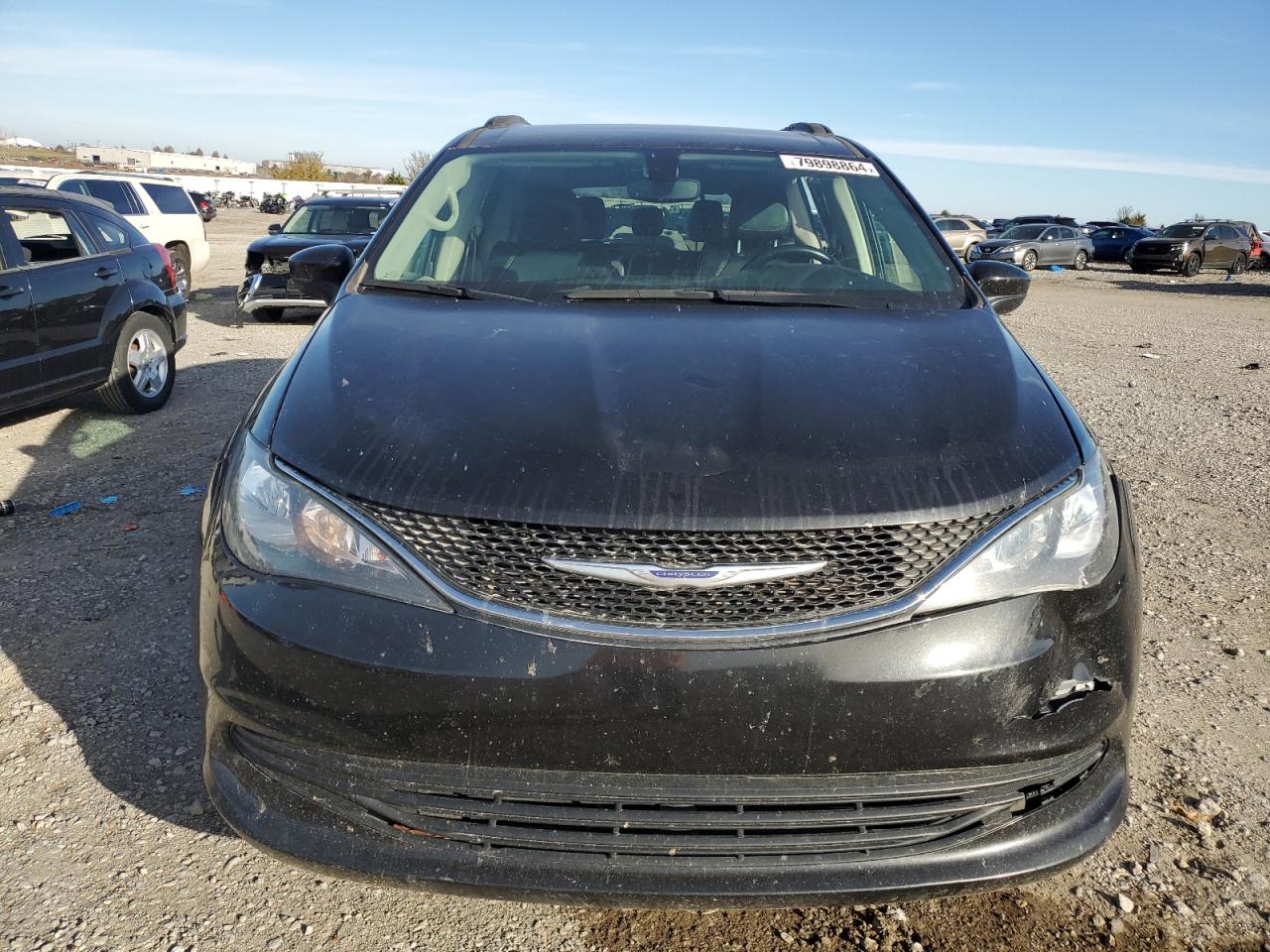 2020 Chrysler Voyager - Image 5