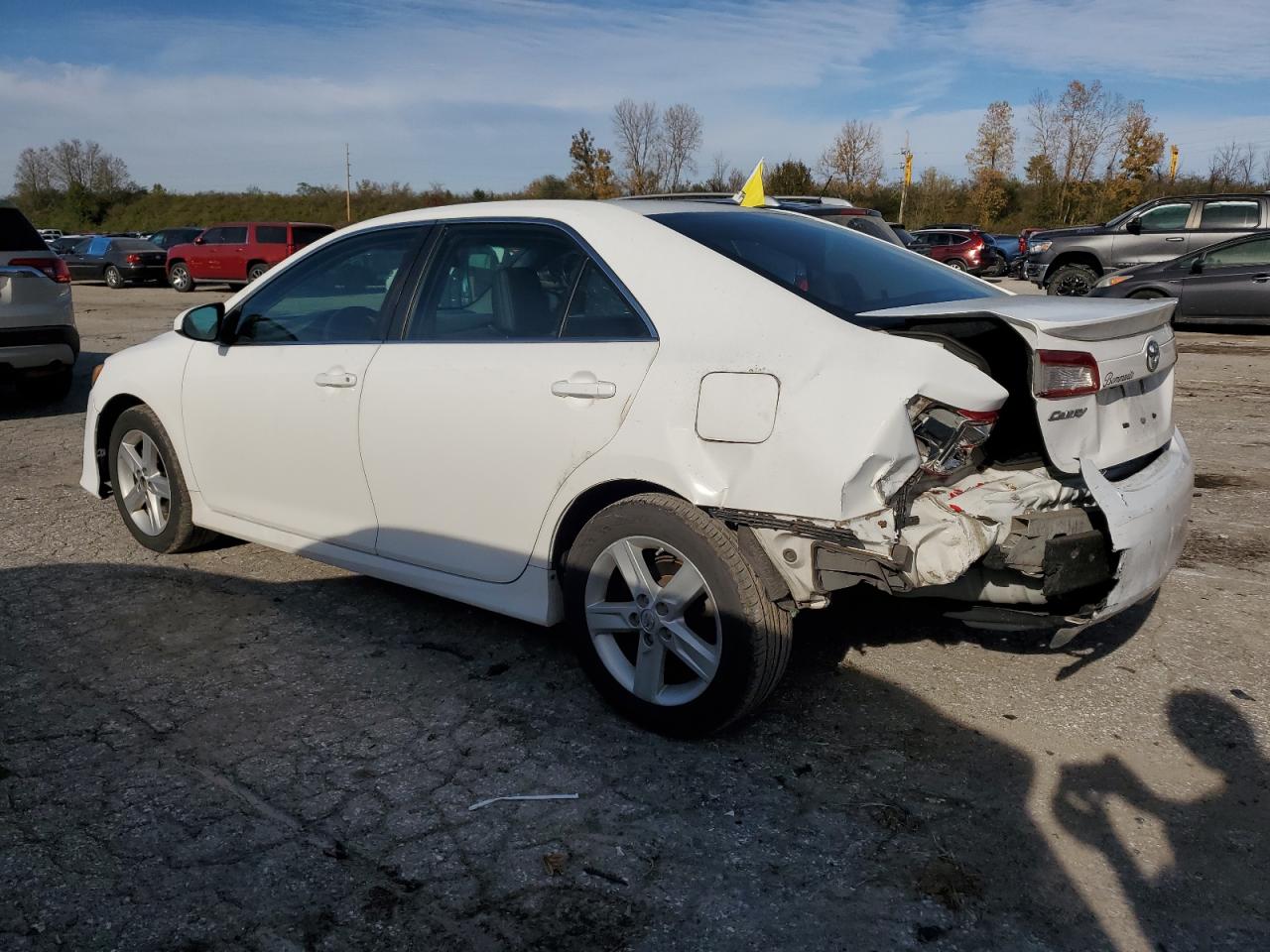 2014 Toyota Camry - Image 2