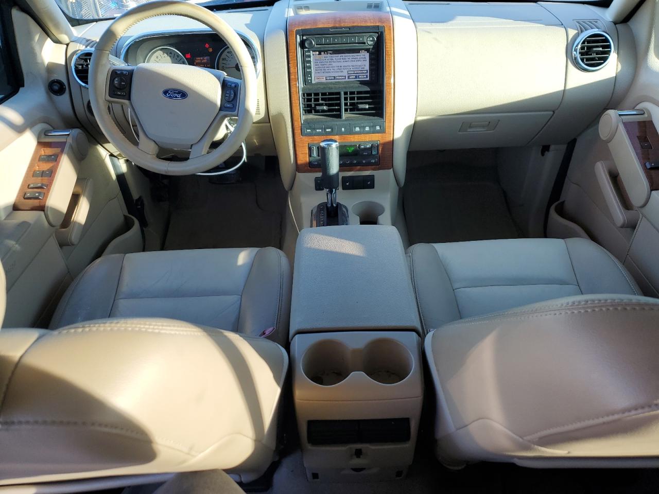 2006 Ford Explorer - Image 8