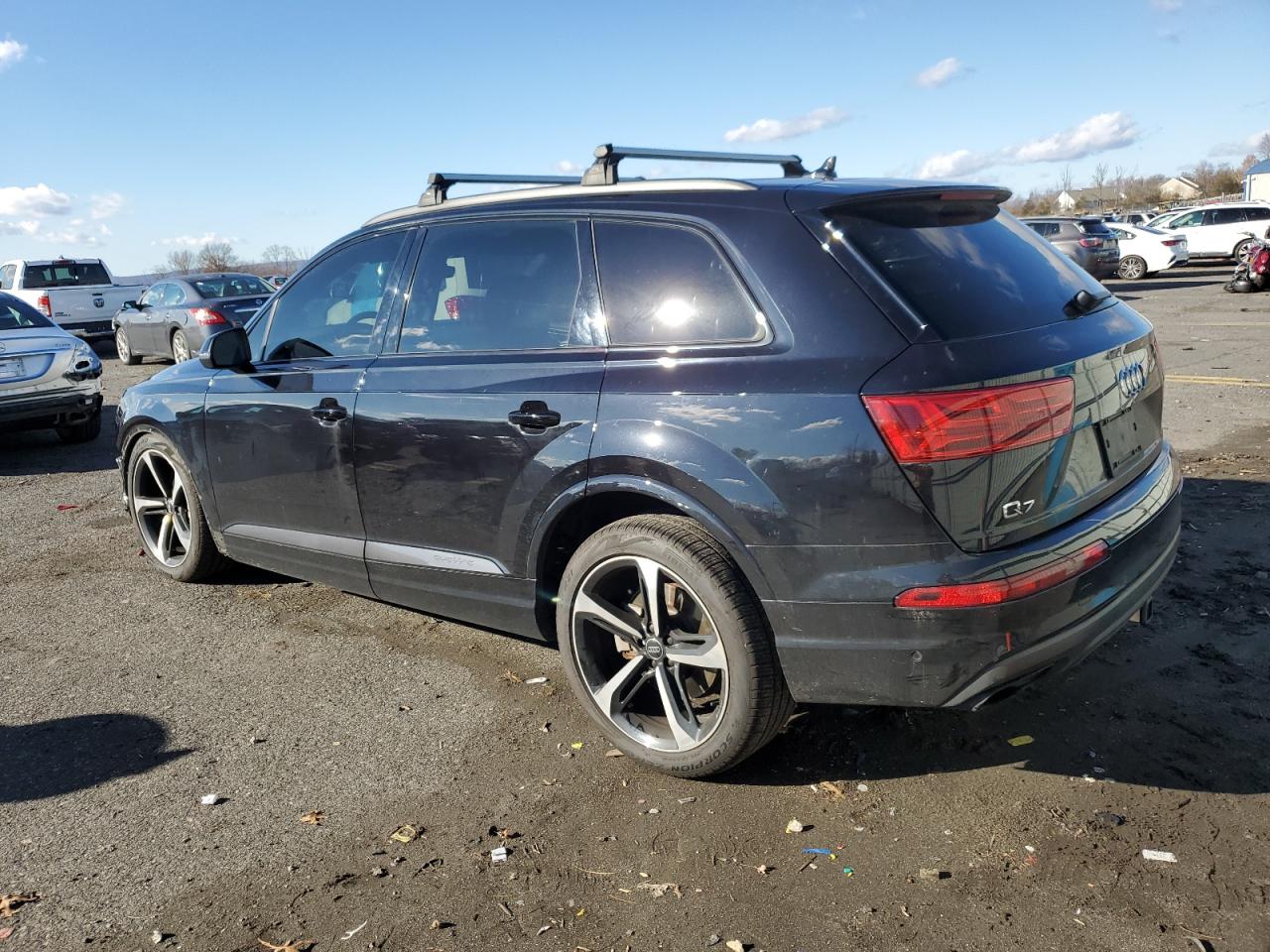 2019 Audi Q7 - Image 2