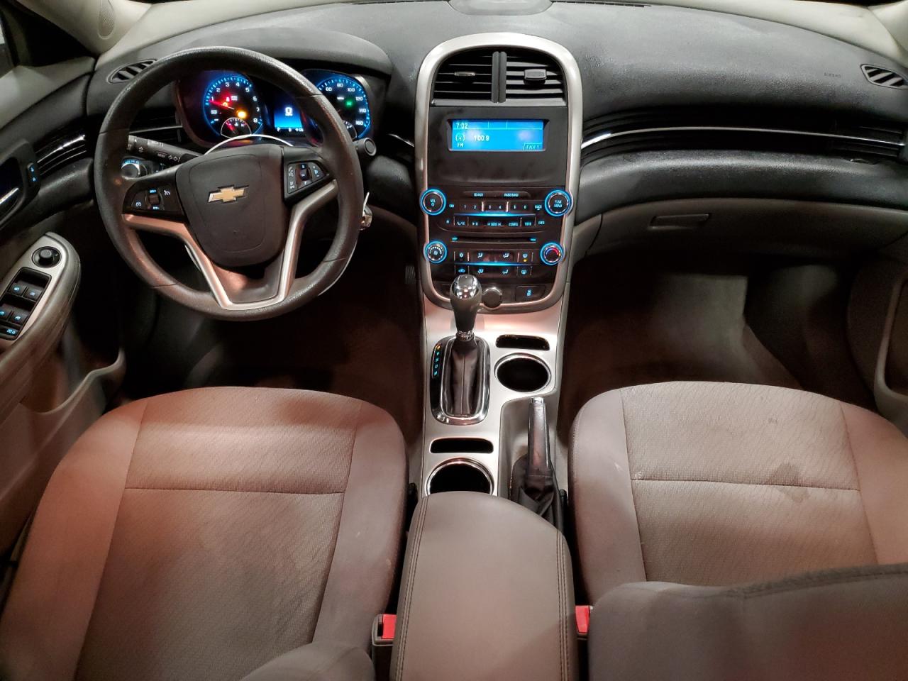 2014 Chevrolet Malibu - Image 8