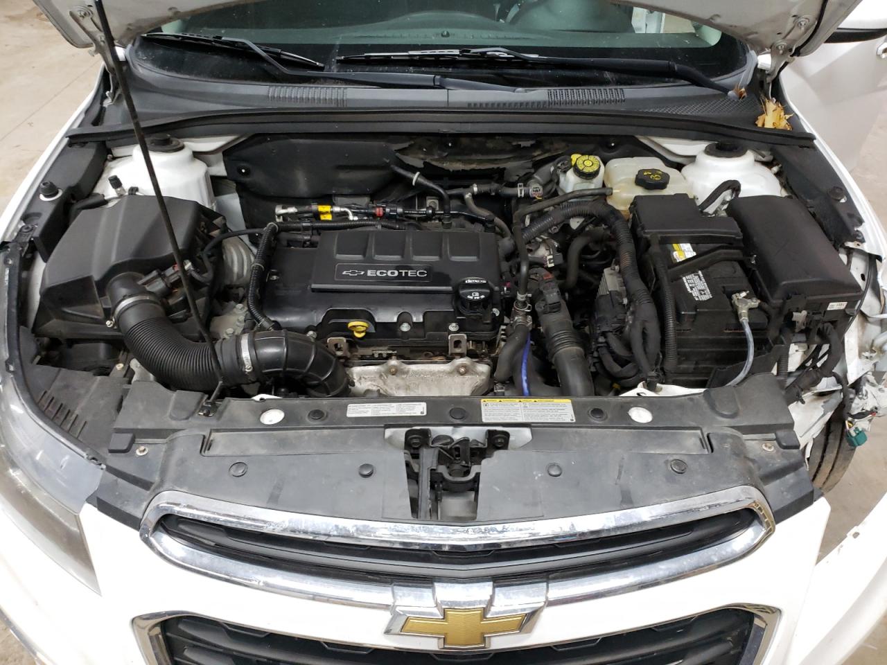 2015 Chevrolet Cruze - Image 11