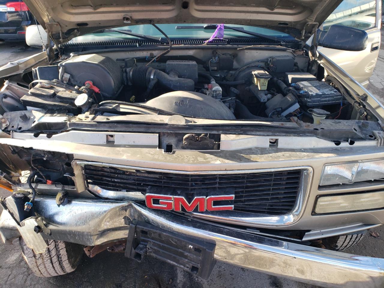 2000 GMC Sierra - Image 11