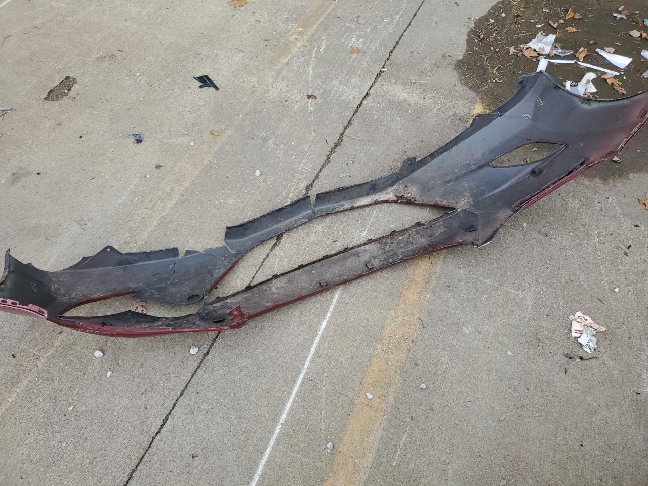 2013 Hyundai Elantra - Image 14