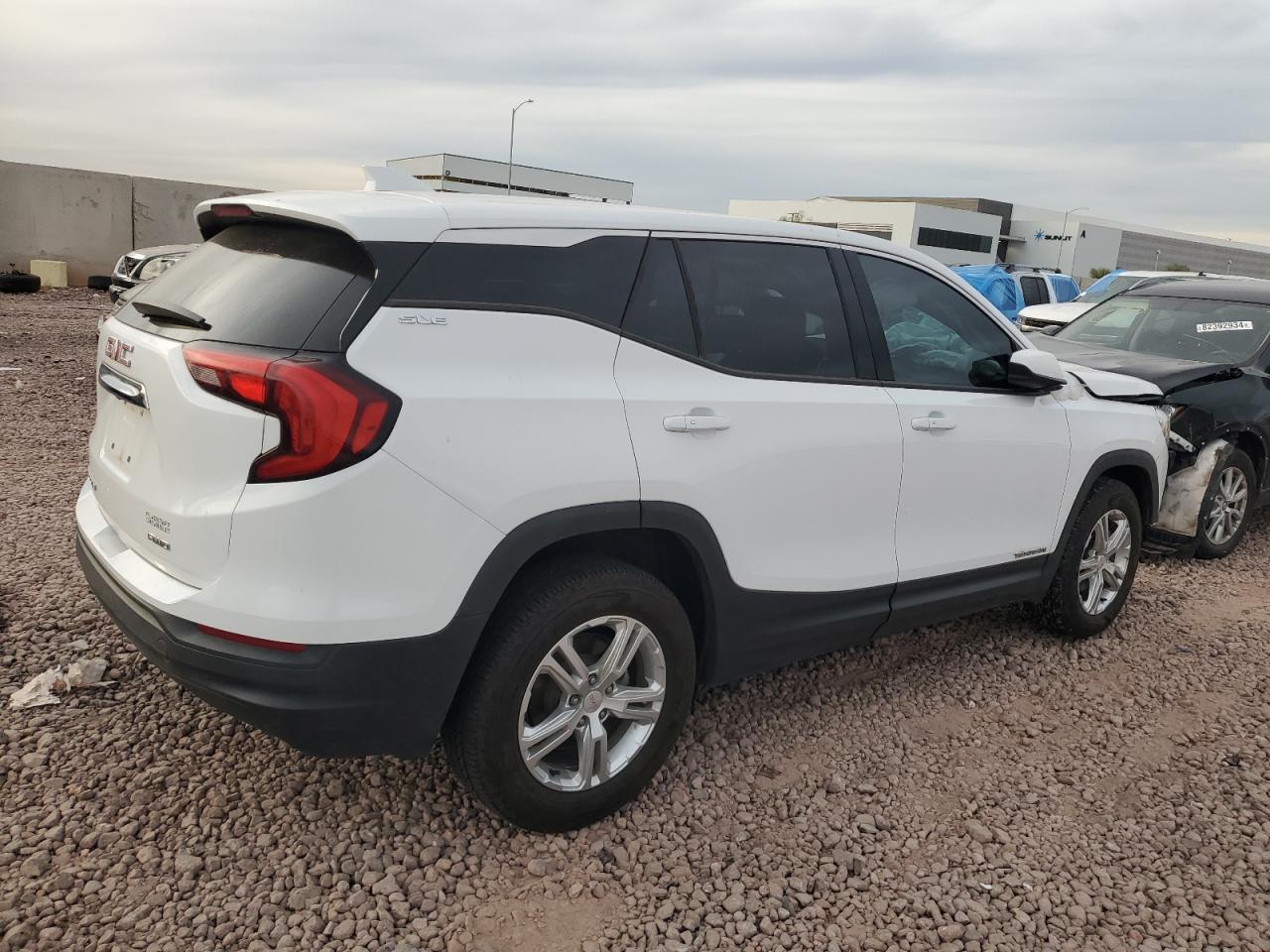 2018 GMC Terrain - Image 3