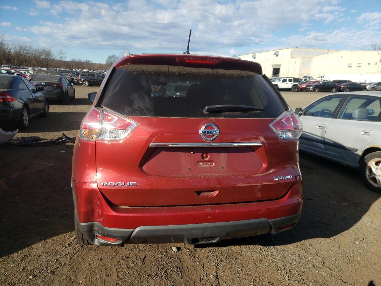 2015 Nissan Rogue S VIN: 5N1AT2MVXFC870385 Lot: 80118734