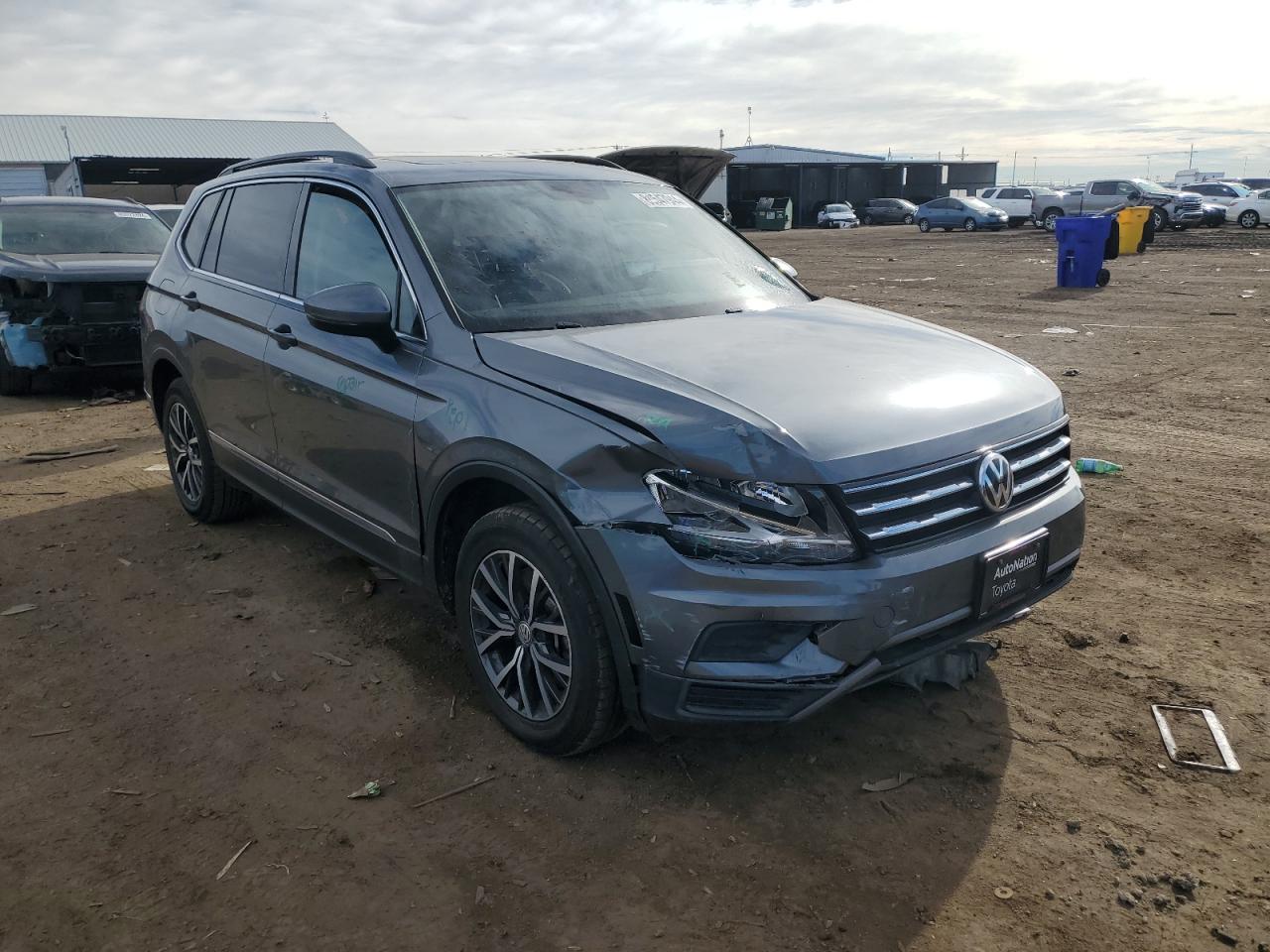 VIN 3VV3B7AX1JM204916 2018 VOLKSWAGEN TIGUAN no.4