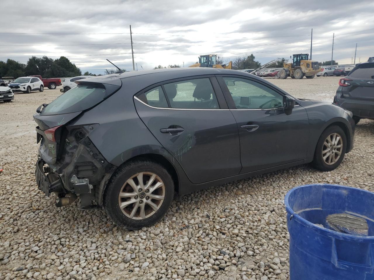 2015 Mazda 3 - Image 3