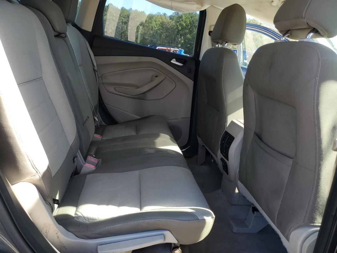 2015 Ford Escape - Image 11