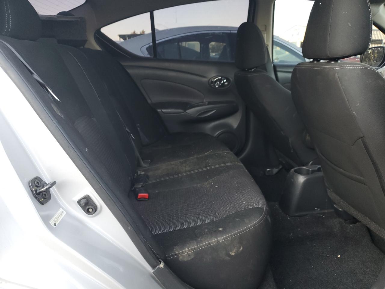 2019 Nissan Versa - Image 10