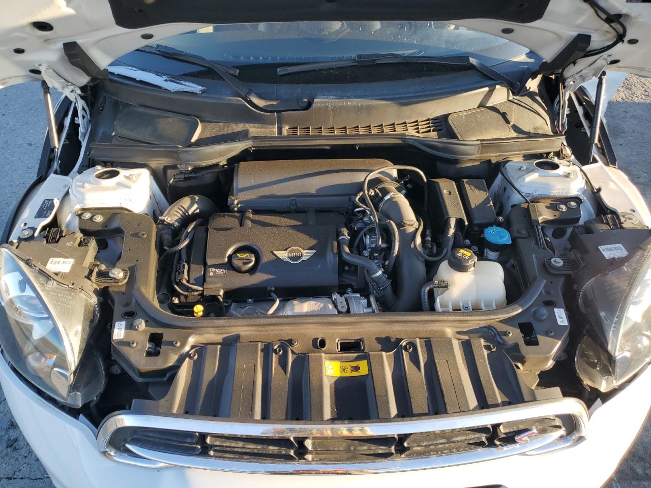 2016 MINI Cooper - Image 11