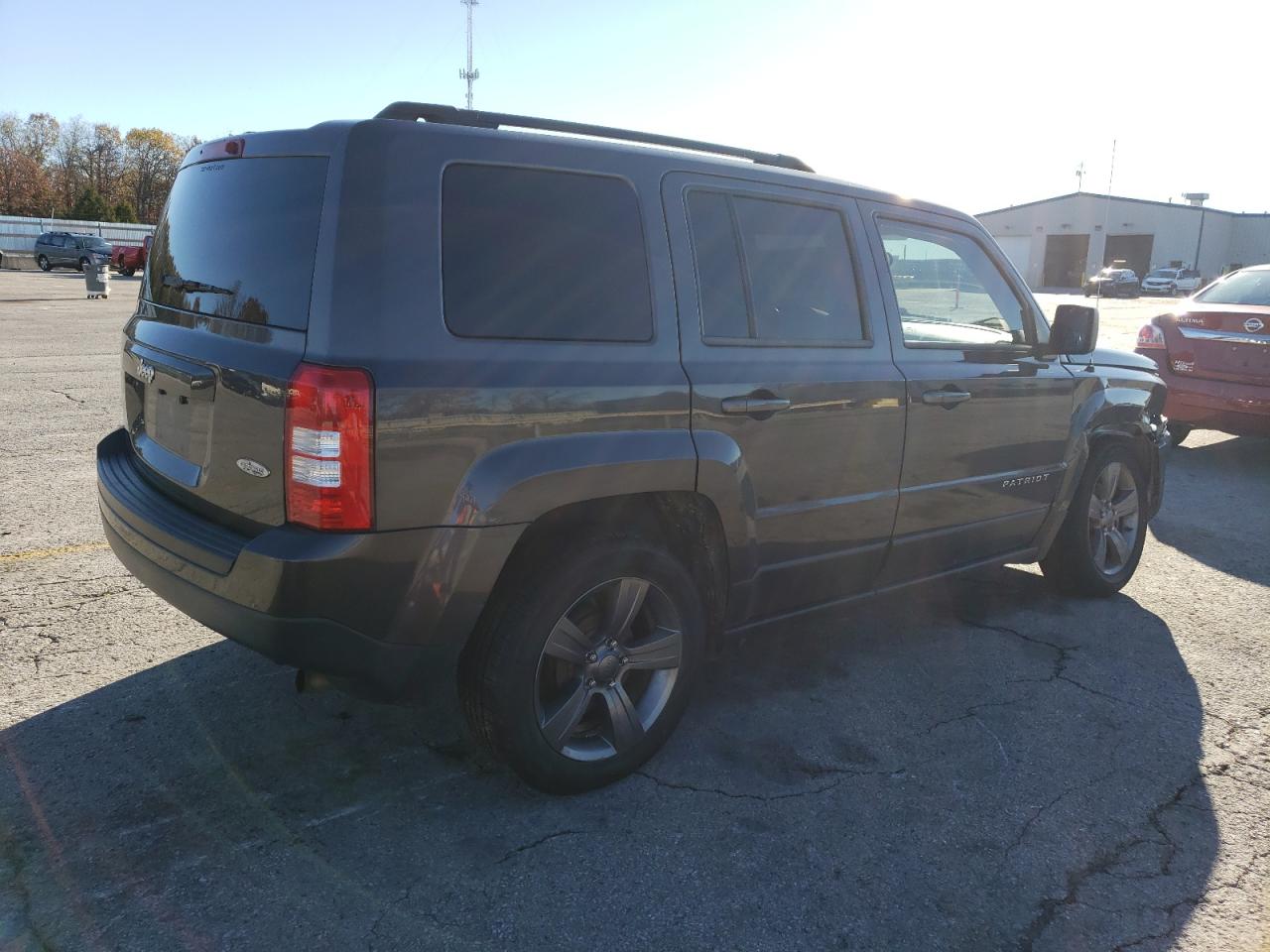 VIN 1C4NJPFA6ED819039 2014 JEEP PATRIOT no.3