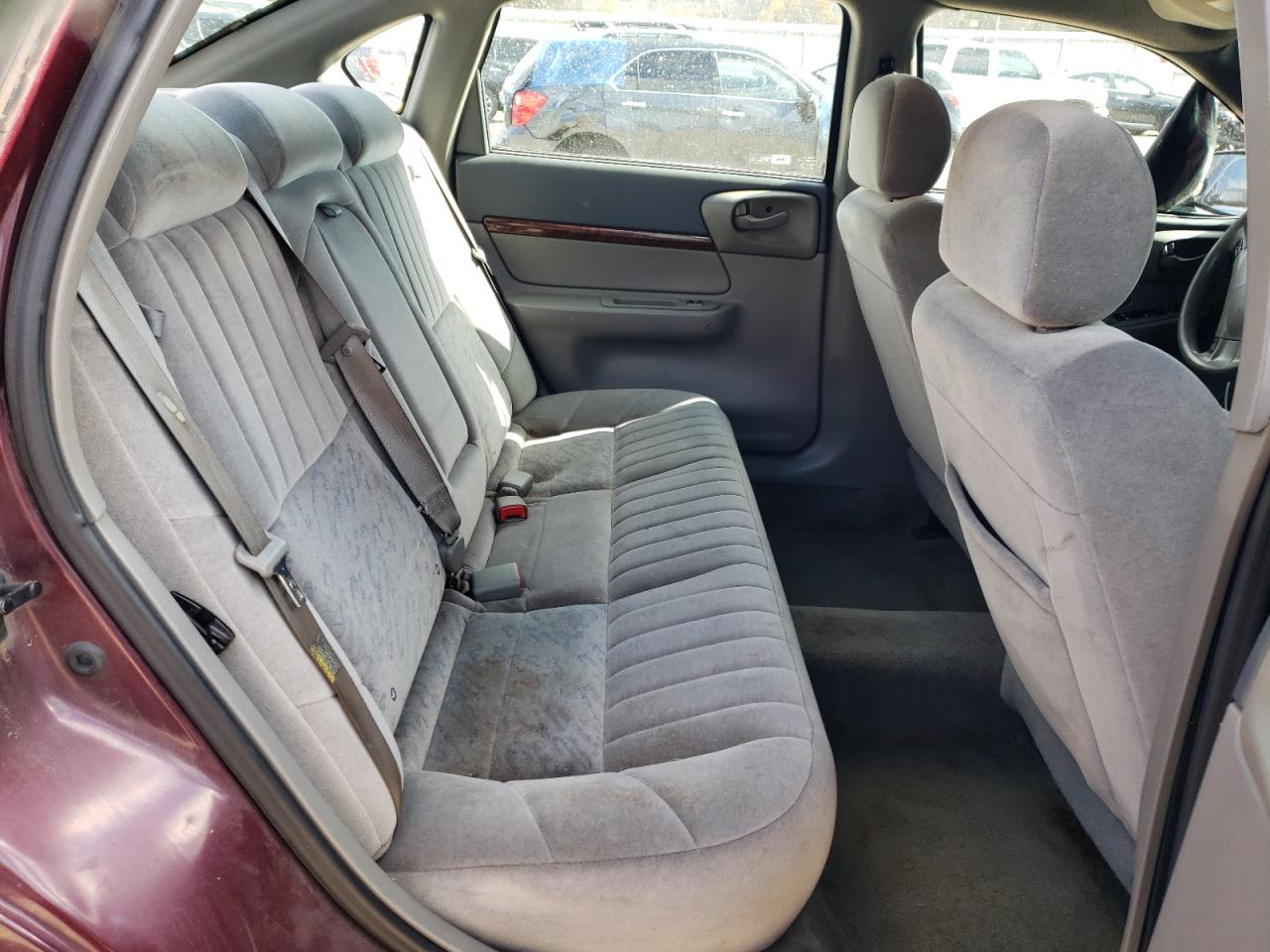 2003 Chevrolet Impala - Image 10