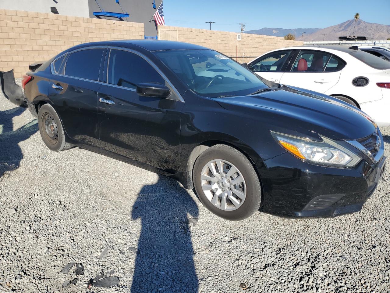 2018 Nissan Altima - Image 4