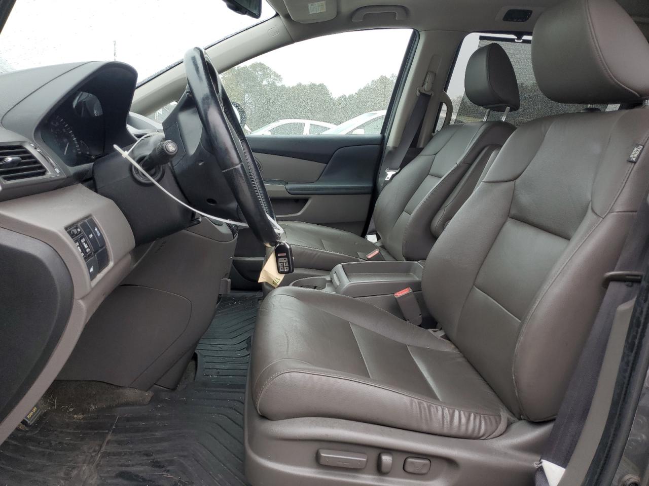 2015 Honda Odyssey - Image 7
