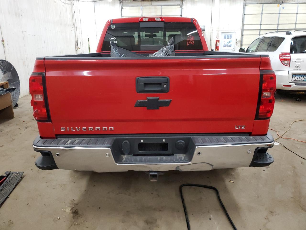 2015 Chevrolet Silverado - Image 6
