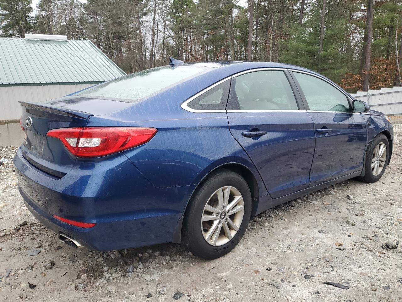 2015 Hyundai Sonata - Image 3