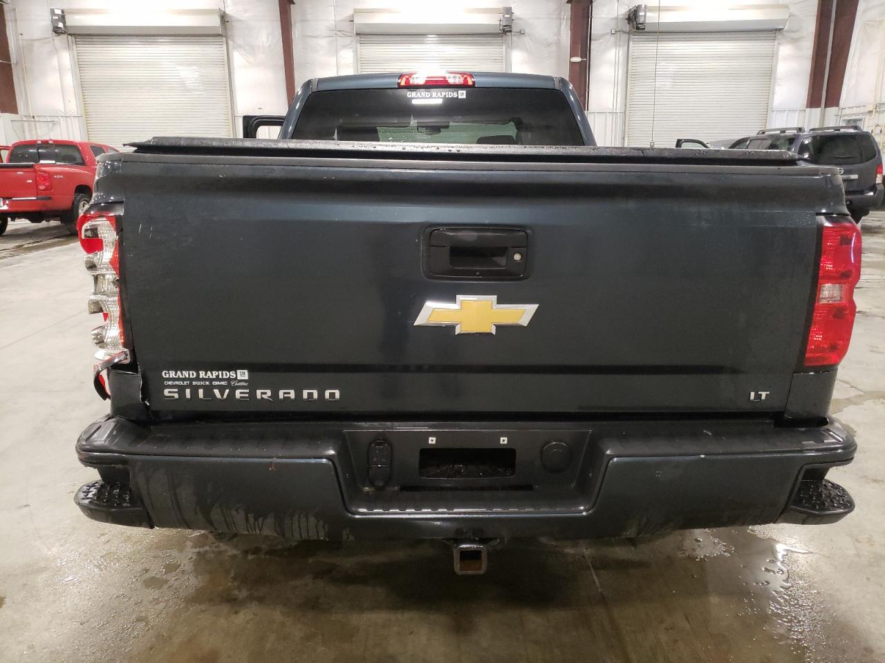 2018 Chevrolet Silverado - Image 6