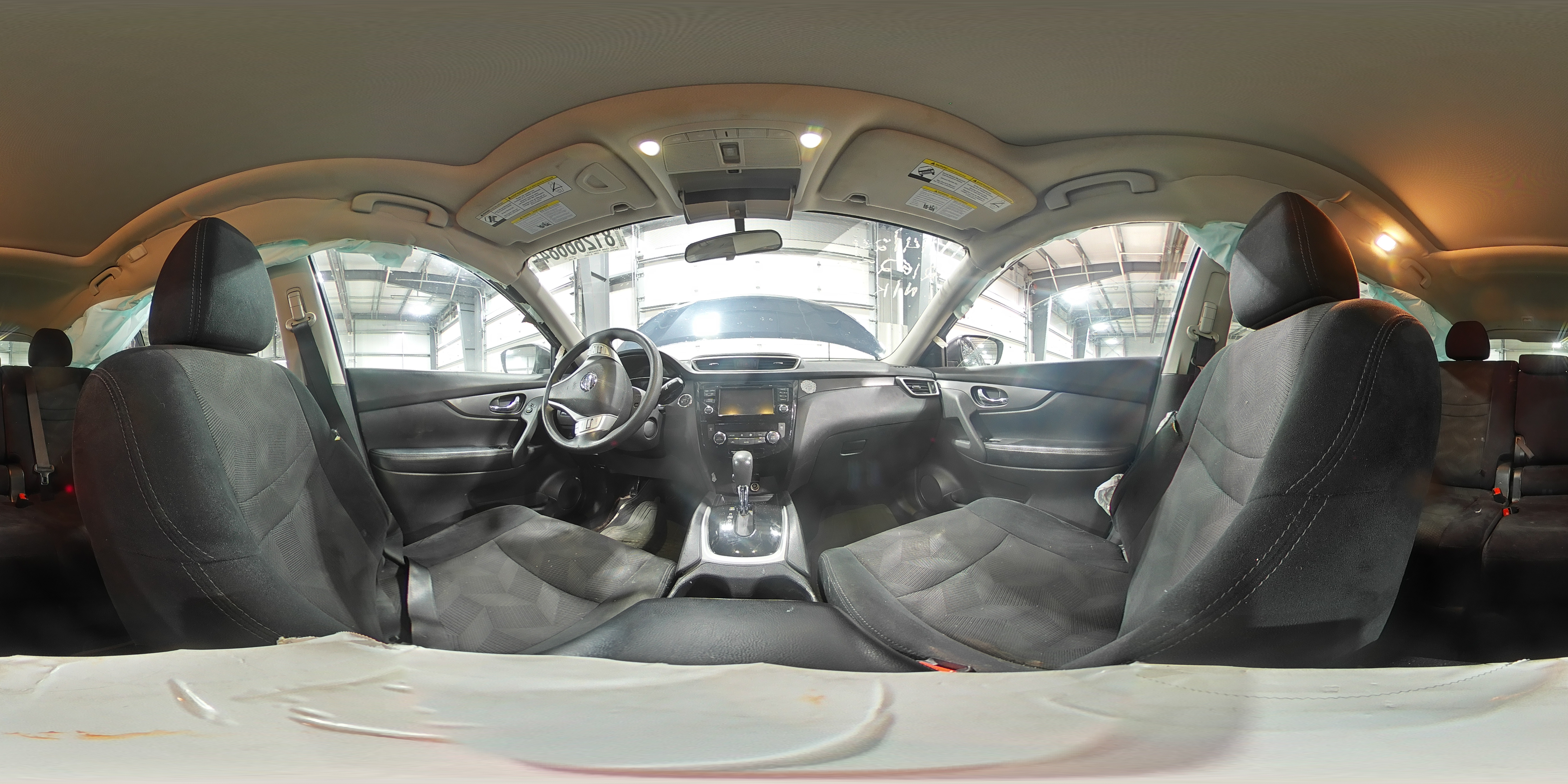 2016 Nissan Rogue - Image 15