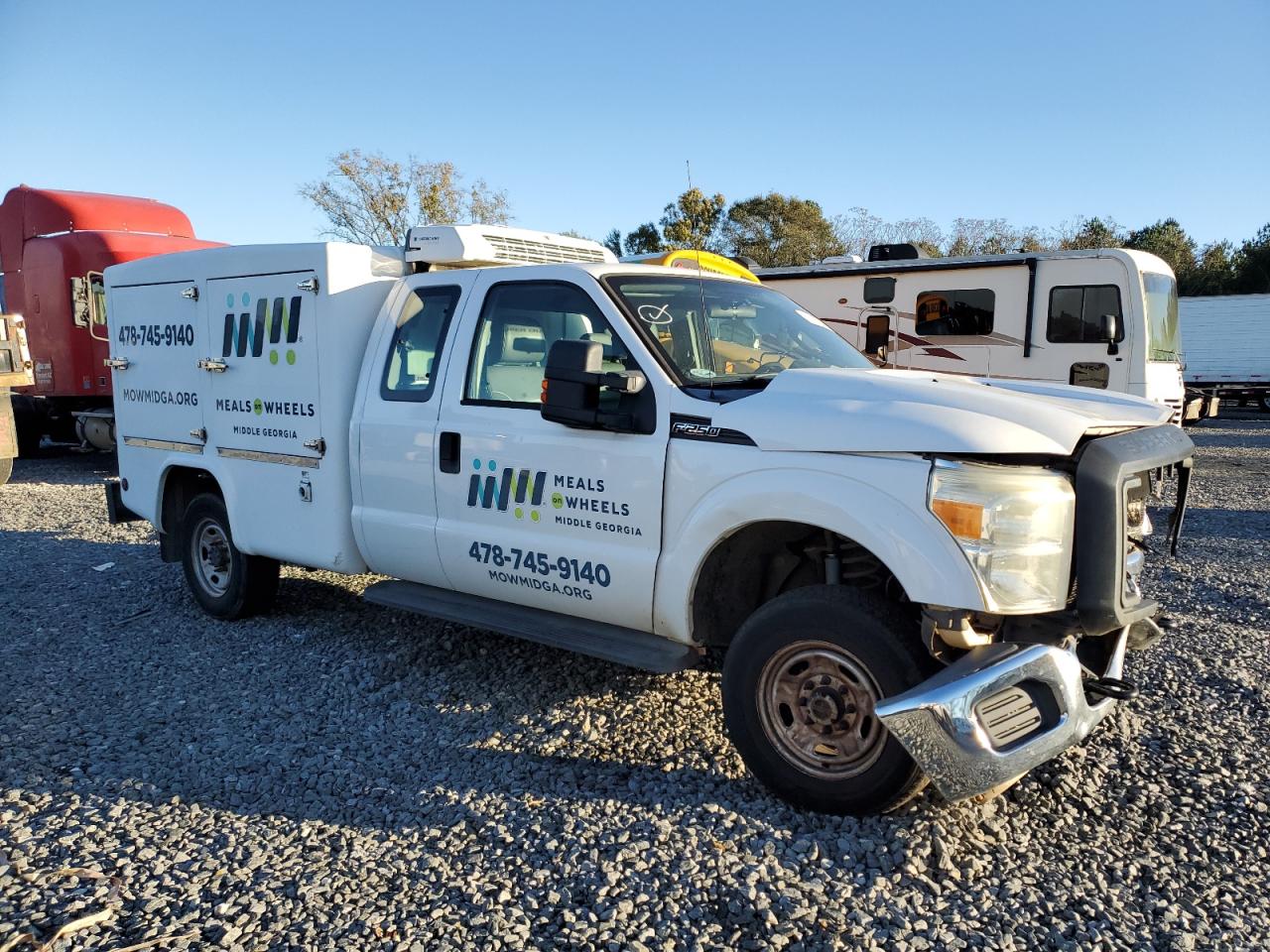 2011 Ford F250 Super Duty for Sale in Byron, GA - Front End