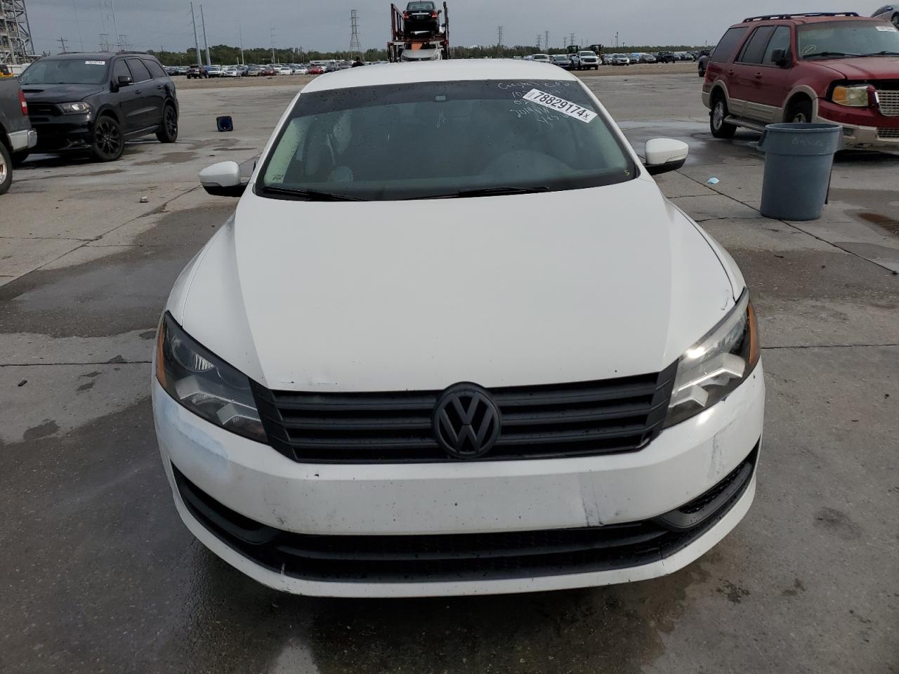 2015 Volkswagen Passat - Image 5