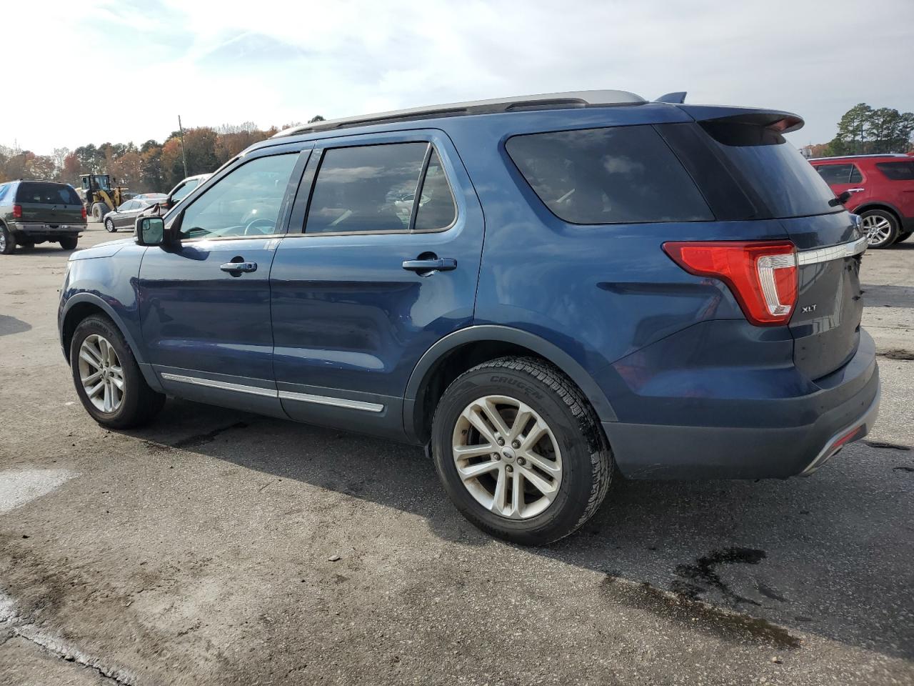 1FM5K7DHXHGA67521 2017 FORD EXPLORER - Image 2