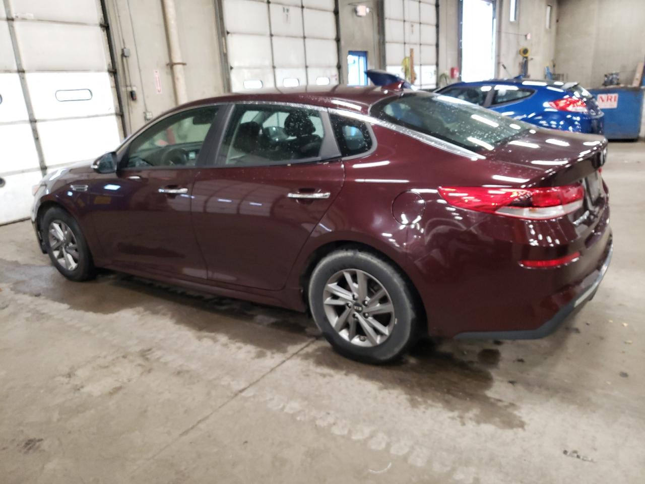 VIN 5XXGT4L37KG342596 2019 KIA OPTIMA no.2