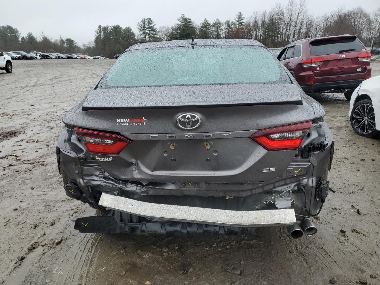 2021 Toyota Camry - Image 6
