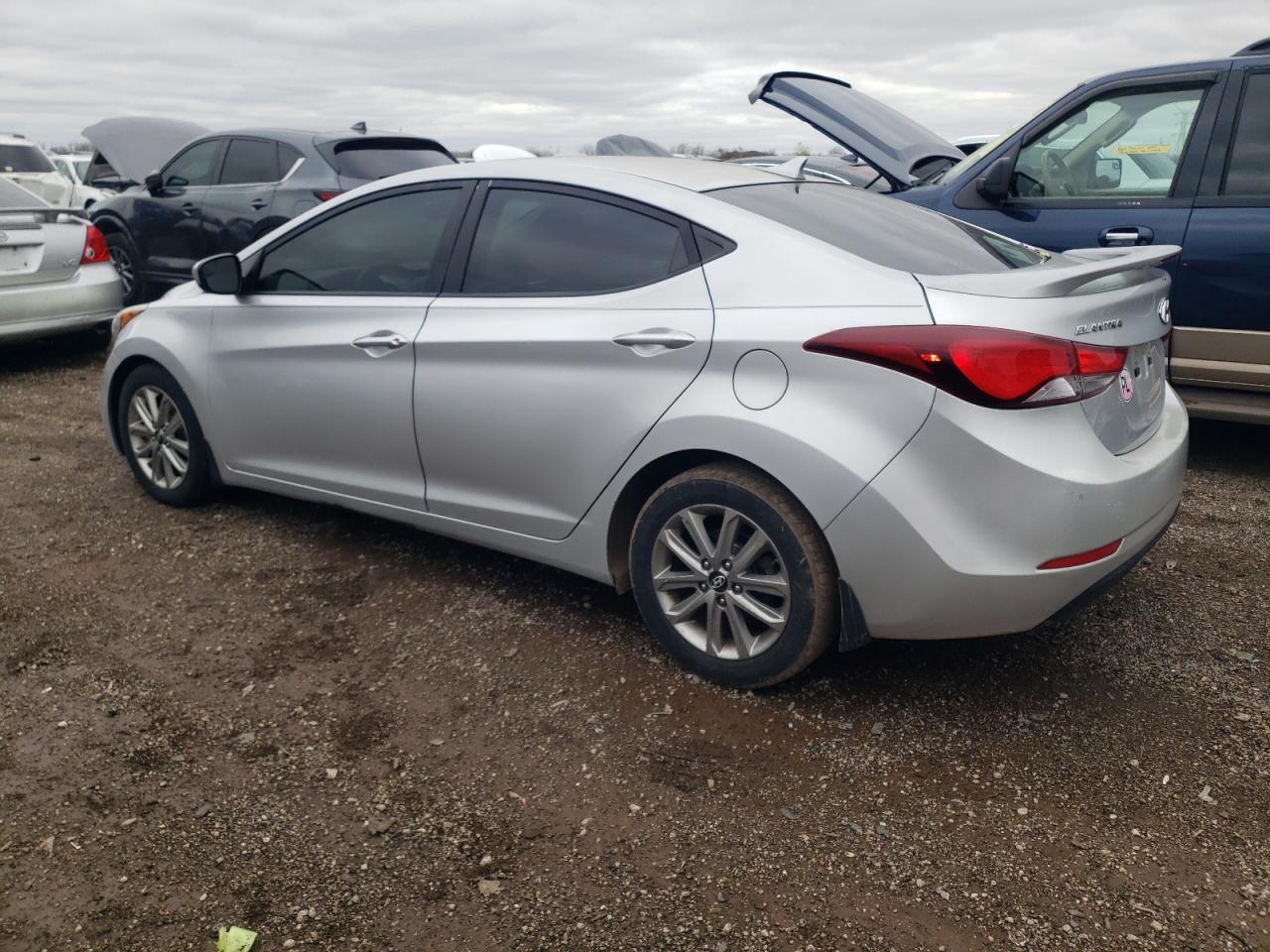 2014 Hyundai Elantra - Image 2