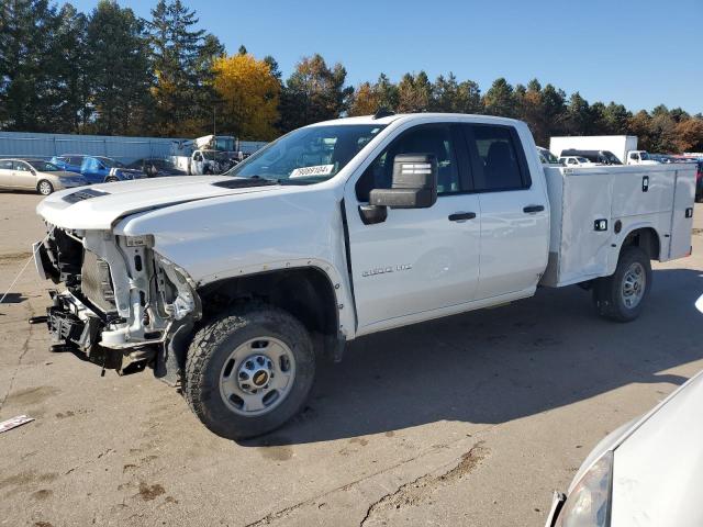 2022 Chevrolet Silverado C2500 Heavy Duty на продаже в Eldridge, IA - Front End