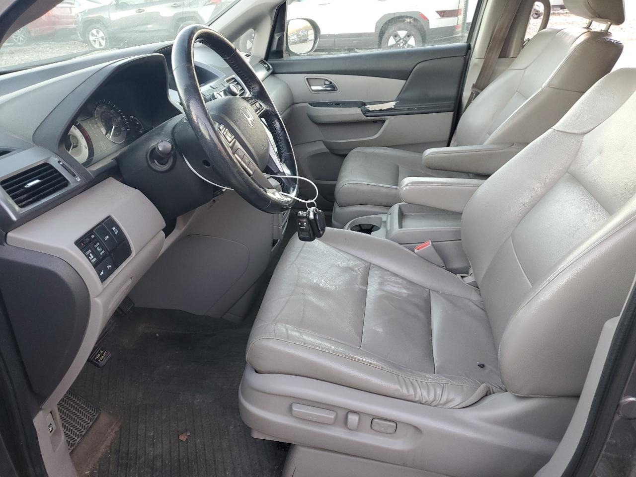 2014 Honda Odyssey - Image 7