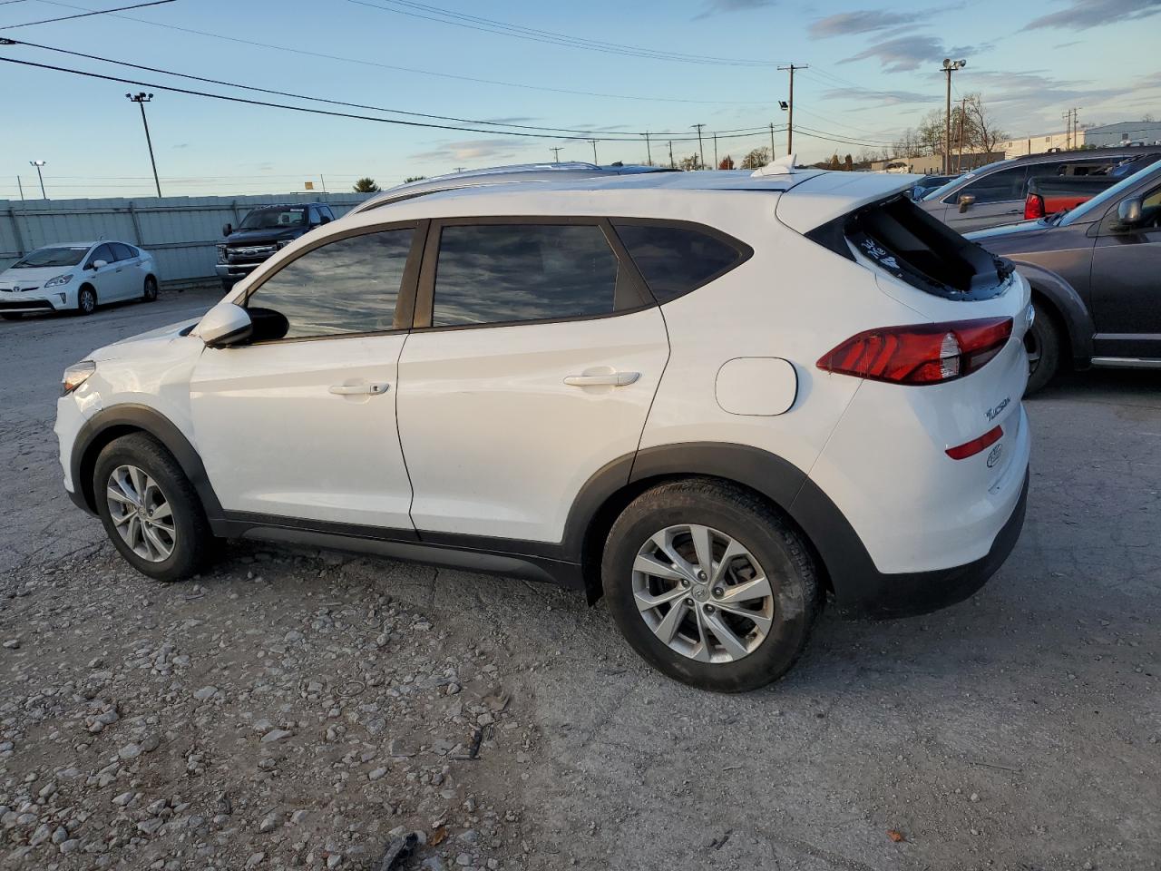 2019 Hyundai Tucson - Image 2