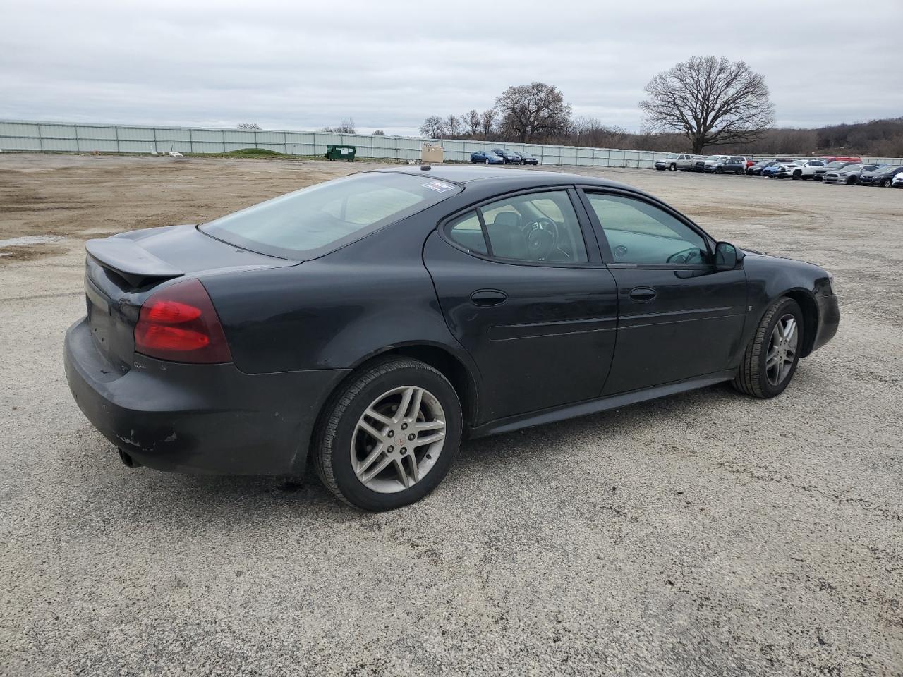 2007 Pontiac Grand Prix - Image 3