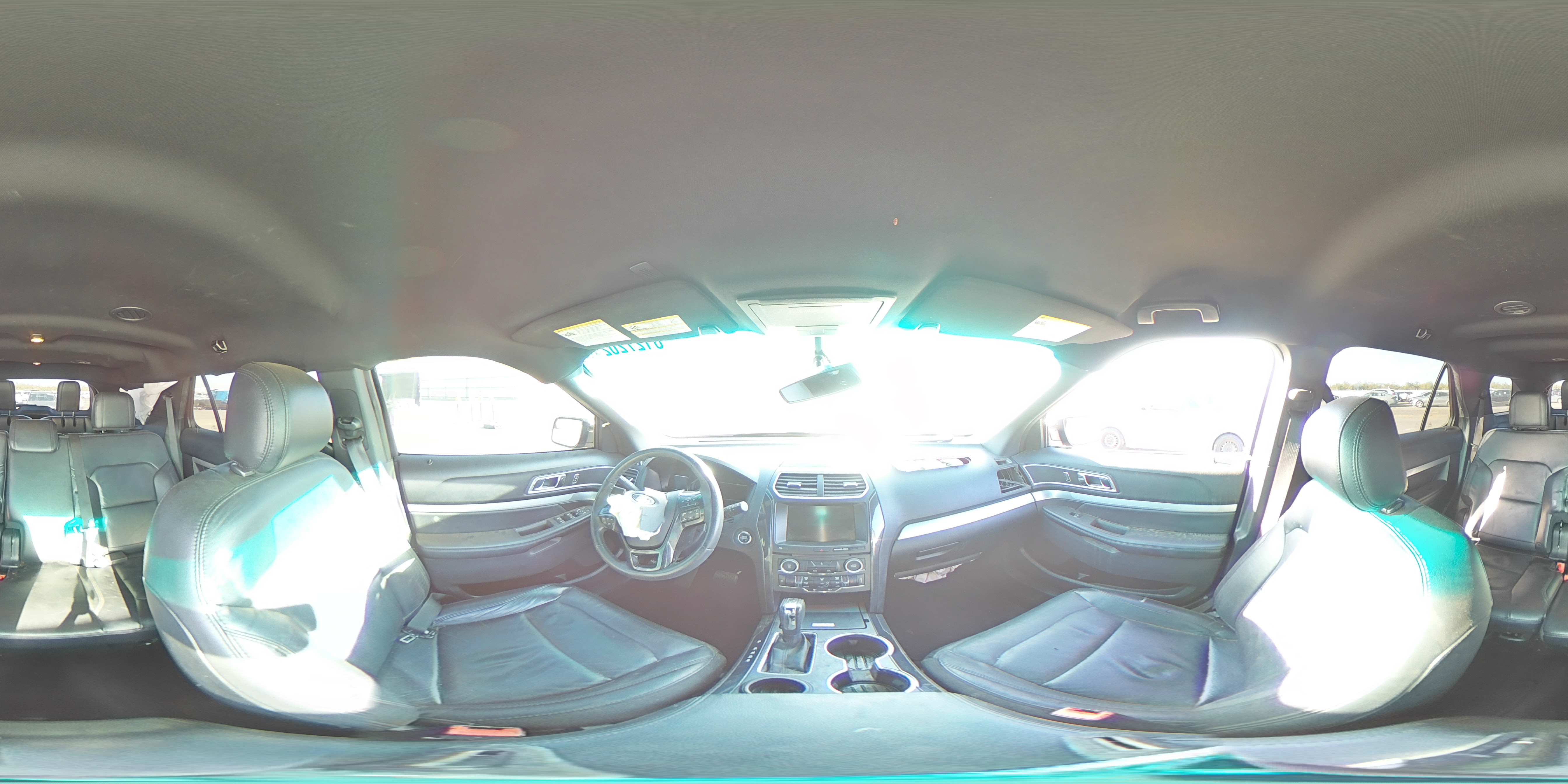 2016 Ford Explorer - Image 13