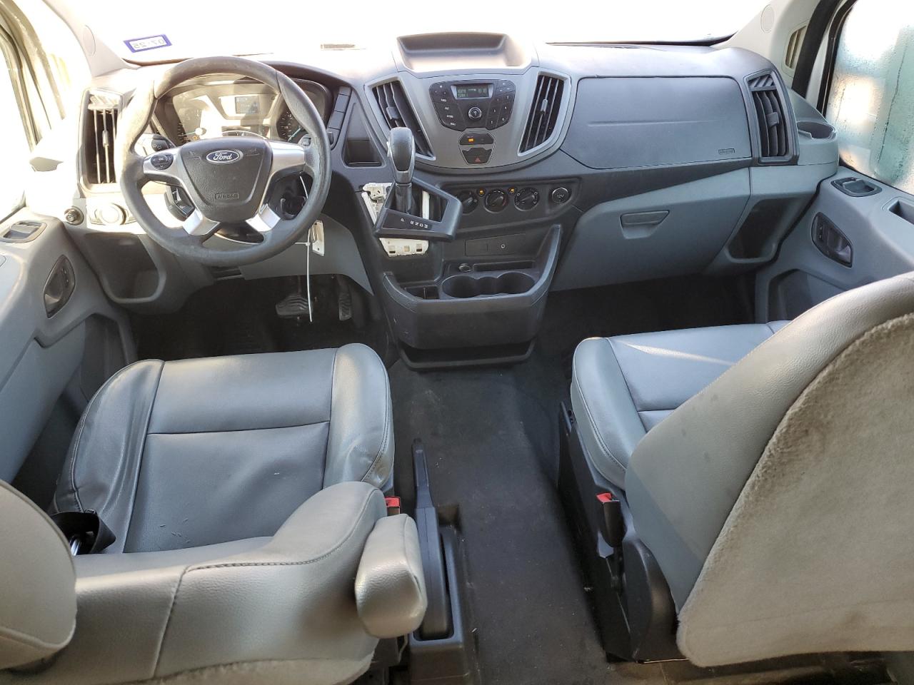 2015 Ford Transit - Image 8