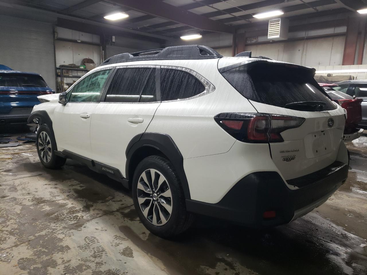 2024 Subaru Outback - Image 2
