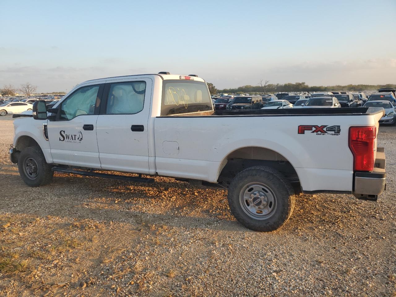 2020 Ford F250 - Image 2