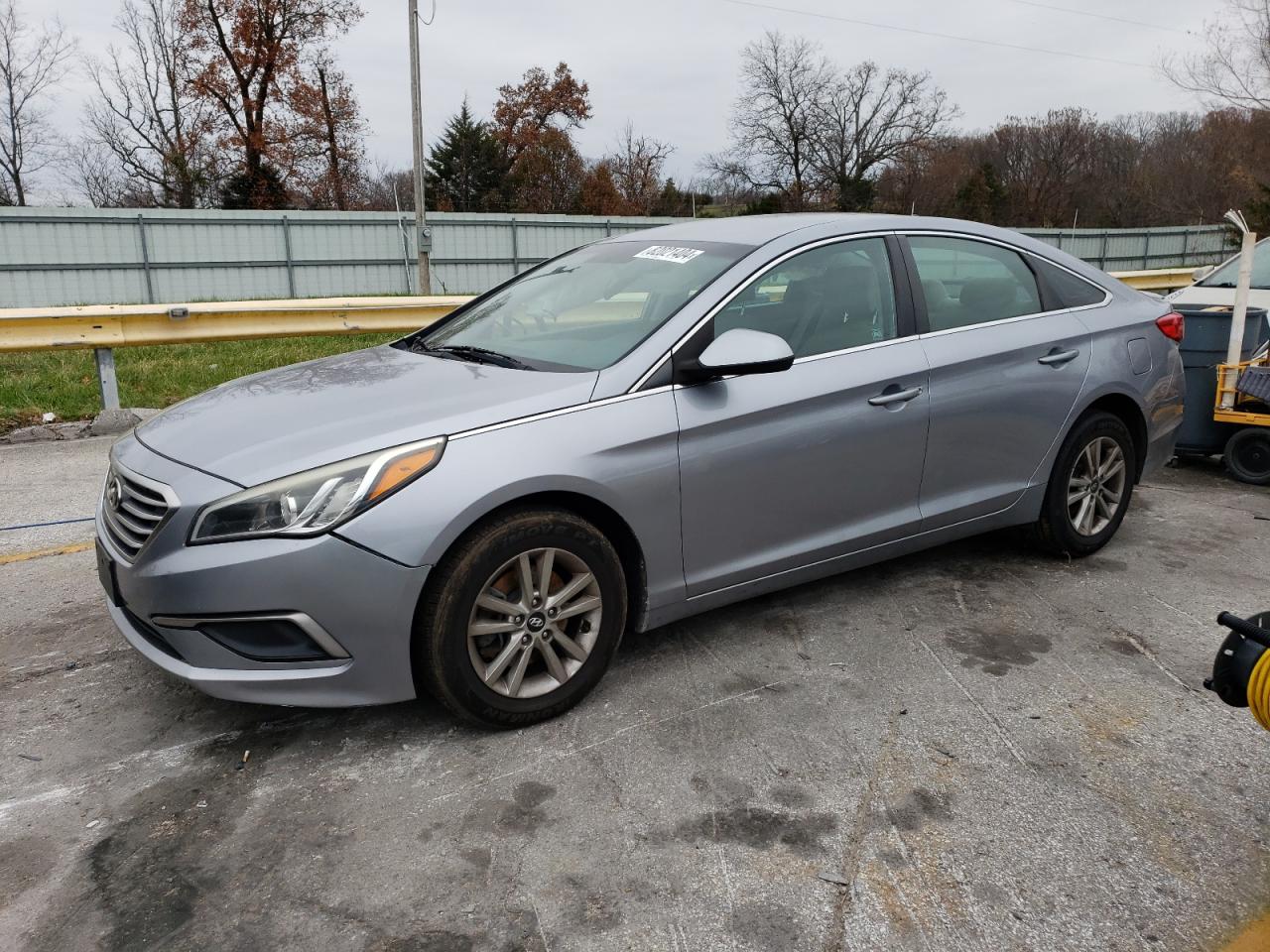 2016 Hyundai Sonata - Image 1