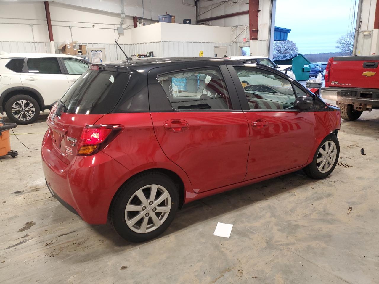 2017 Toyota Yaris - Image 3