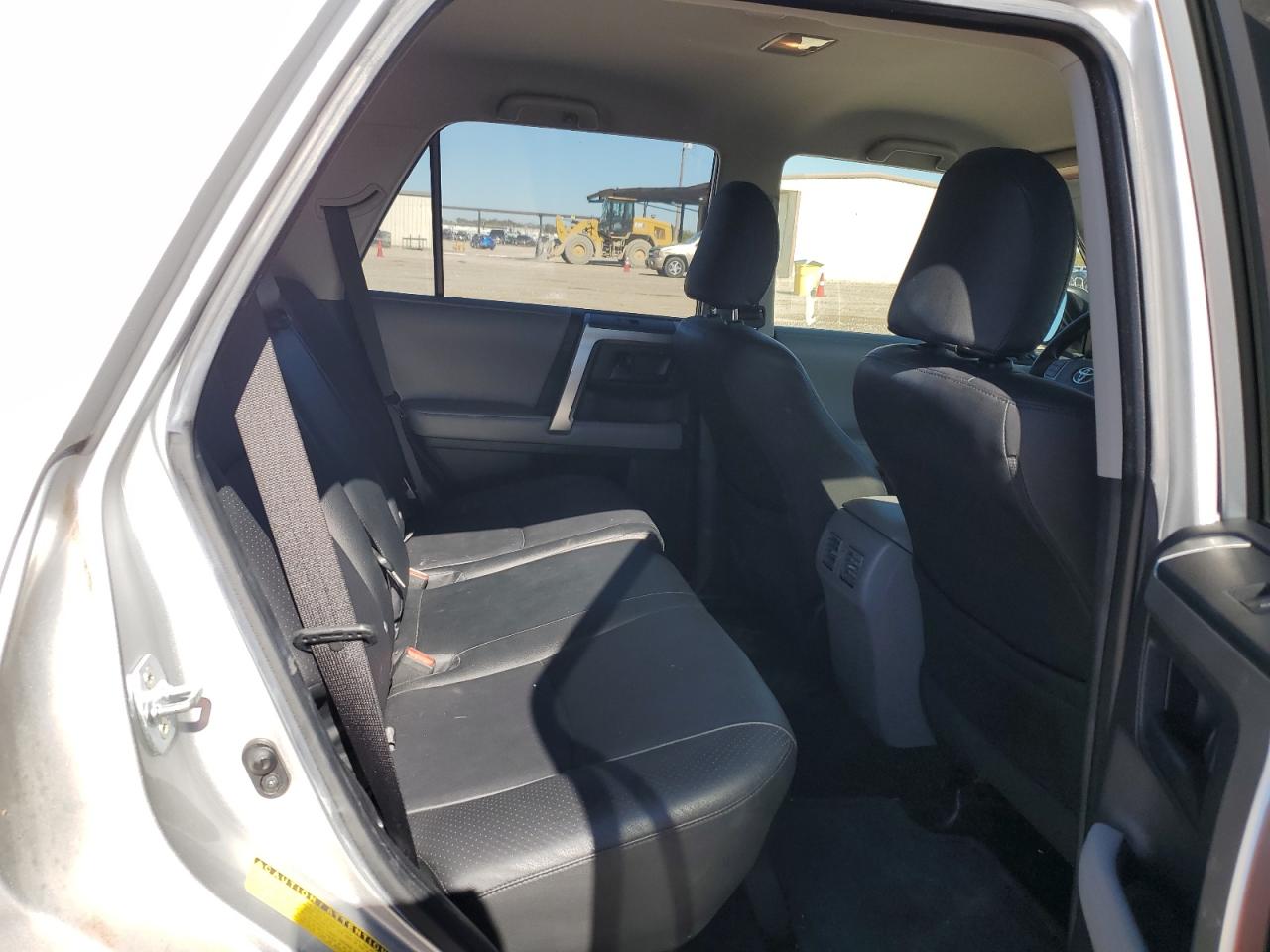 2012 Toyota 4Runner - Image 11